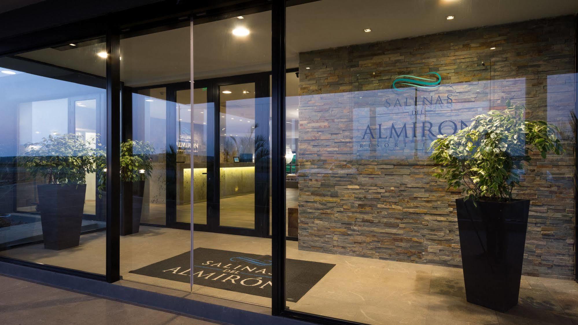 Salinas Del Almiron Resort Termal Termas de Almiron Exterior foto